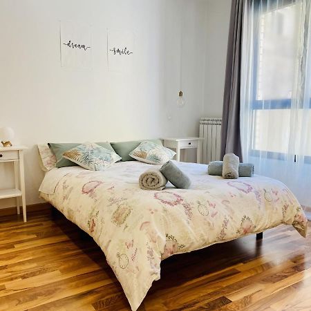 Suite Anna Zaragoza Exteriör bild
