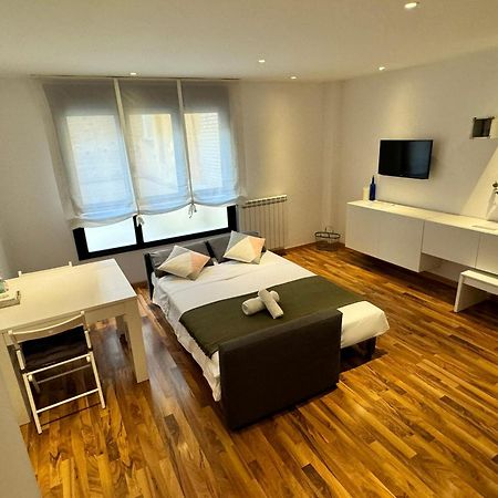 Suite Anna Zaragoza Exteriör bild