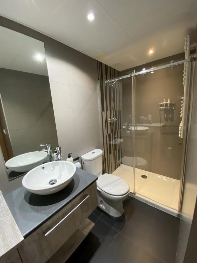 Suite Anna Zaragoza Exteriör bild